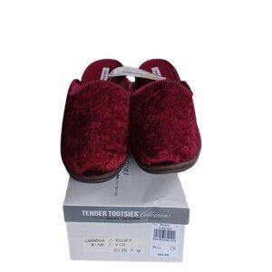 Tender Tootsies "Wine" Velour Scuff Slipper NEW- Sz. 7
